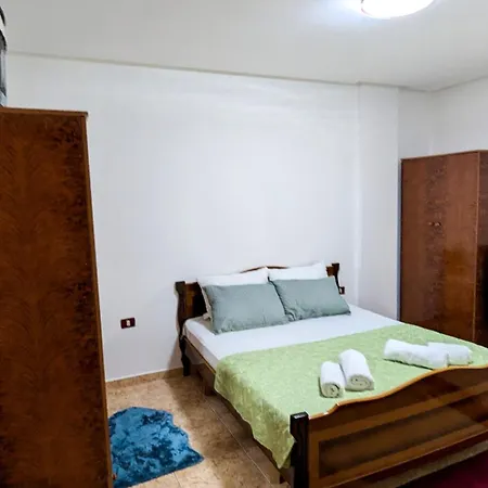 Near The Waves,durres *