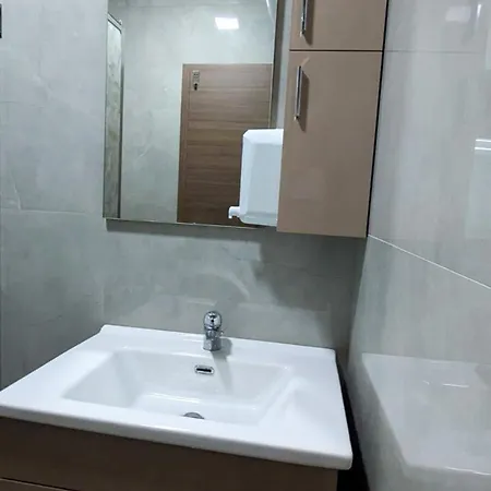 Apartment Near The Waves,durres