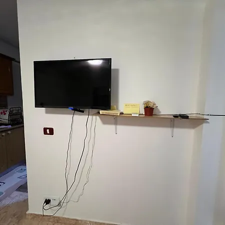 Near The Waves,durres Durres